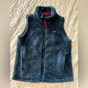 Patagonia Girls XL (14) Sherpa vest